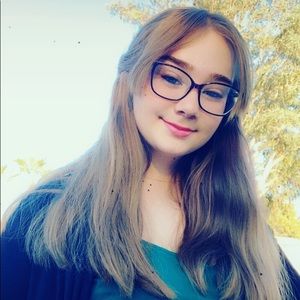 Meet your Posher, Madyson